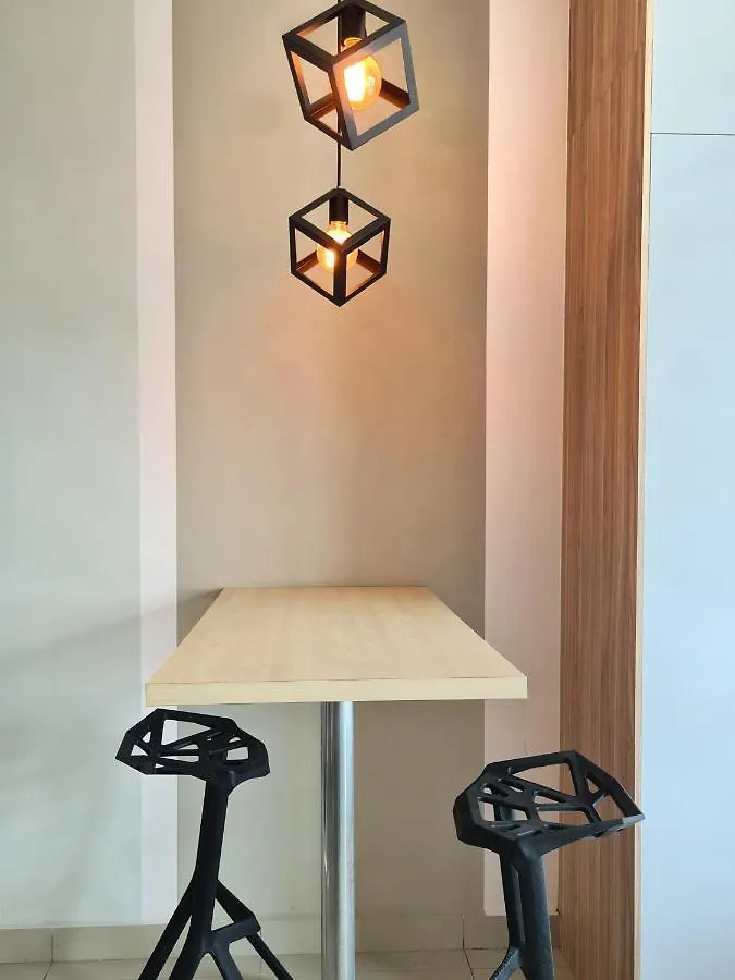 Small Family 3 Pax Studio High Floor Palazio Apartment Taman Mount Austin By Gdragon Homestay Джохор-Бару 0*,  Малайзия
